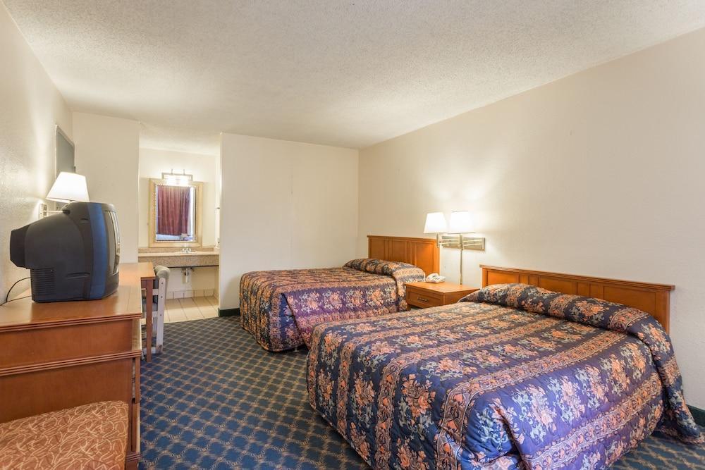 Bossier Inn And Suites Bossier City Exterior photo